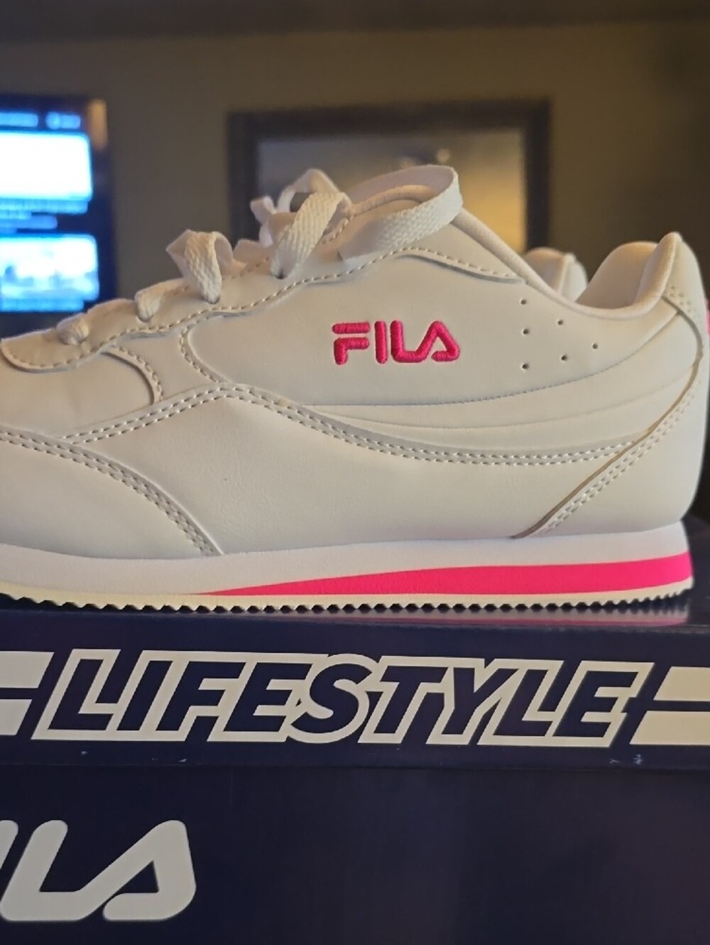 Fila Women's White Sneakers with Pink Accents - Picture 5 of 7